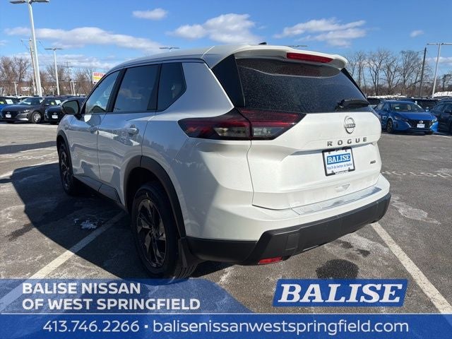 2026 Nissan Rogue — detail view